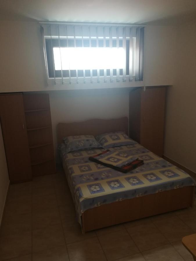 Pensiunea Lyo Două Mai Exterior foto